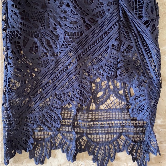 🔥lace dress off shoulder - size sm - Picture 8 of 9